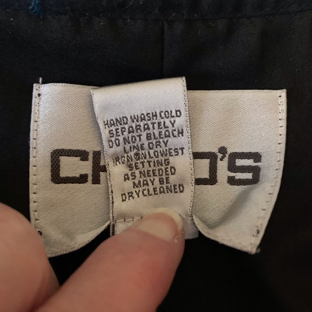 Chico’s multicolored quilted jacket size 1. - Picture 13 of 13